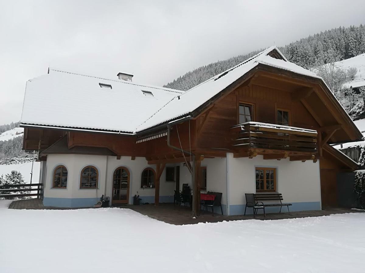 Gaestehaus Lassnig Ebene Reichenau エクステリア 写真